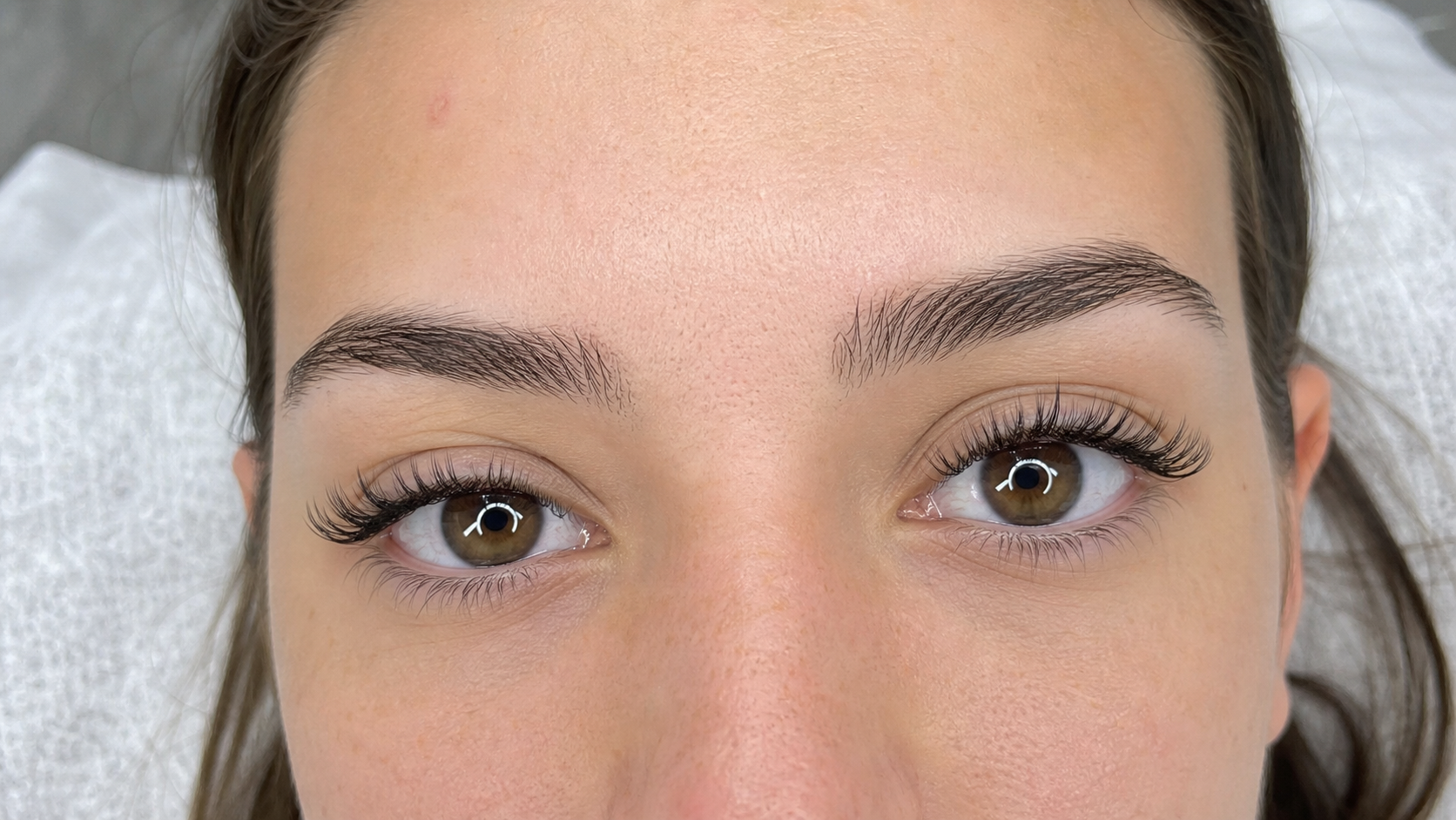 Comparación editorial entre extensiones clásicas y volumen sutil