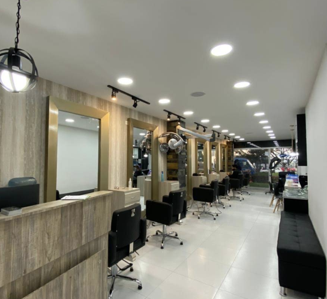 Salón de belleza VIP Studio en Bogotá